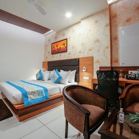 Hotel Grand Regency By Jmd Group Near Delhi Igi Airport Nova Deli Exterior foto