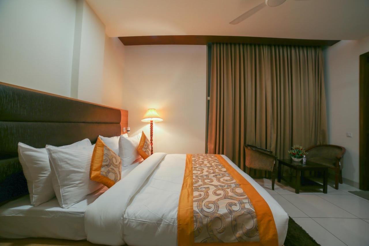 Hotel Grand Regency By Jmd Group Near Delhi Igi Airport Nova Deli Exterior foto