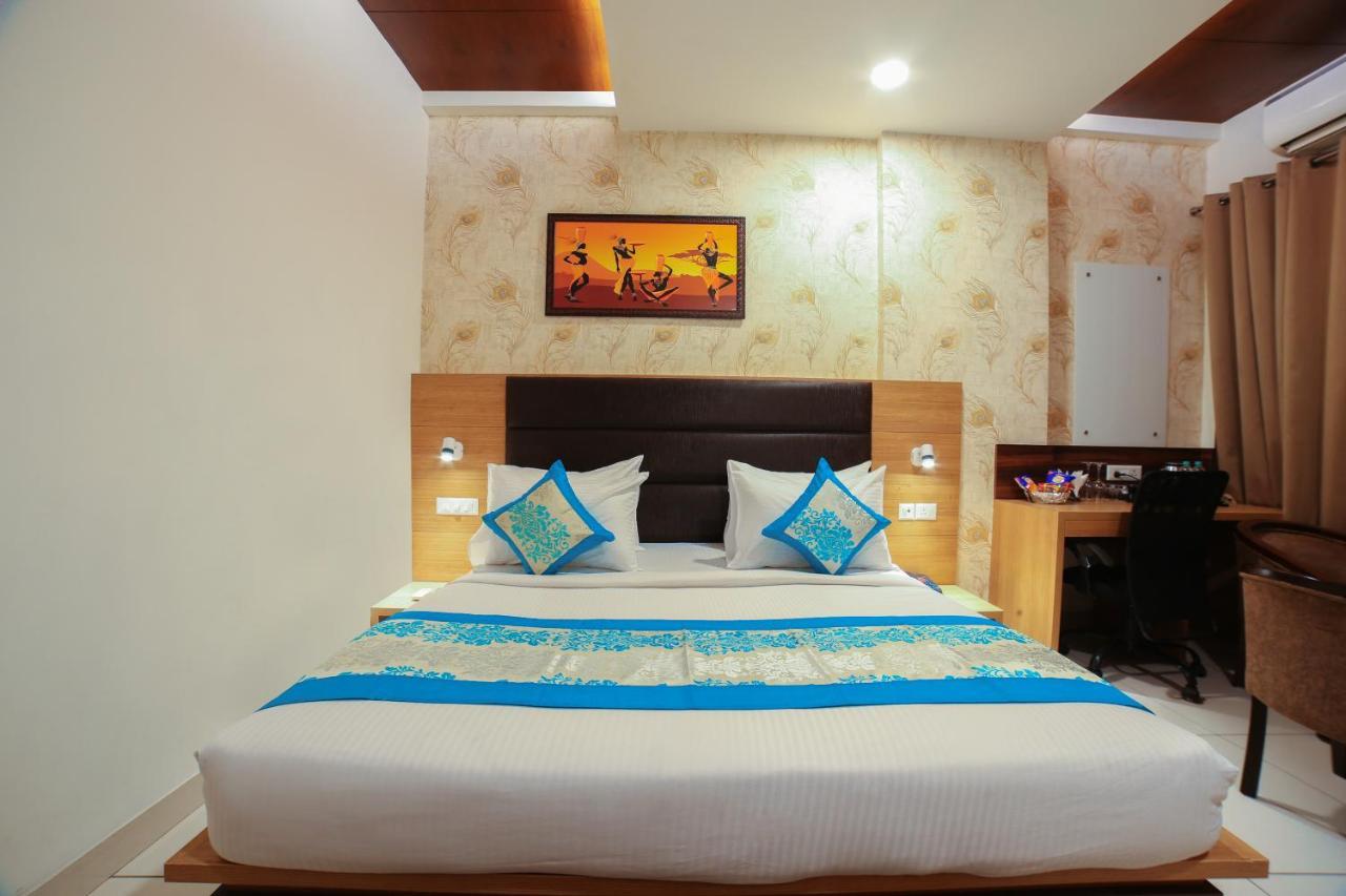 Hotel Grand Regency By Jmd Group Near Delhi Igi Airport Nova Deli Exterior foto