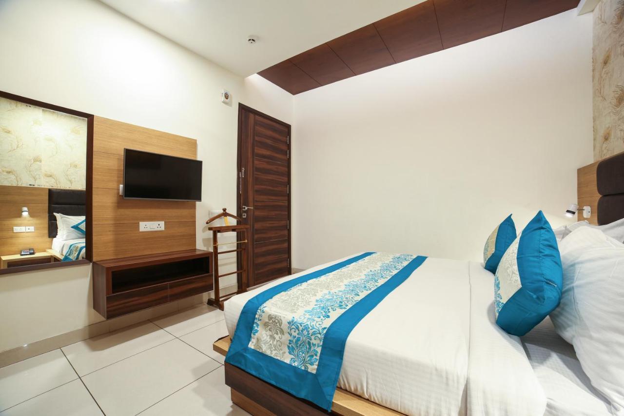 Hotel Grand Regency By Jmd Group Near Delhi Igi Airport Nova Deli Exterior foto